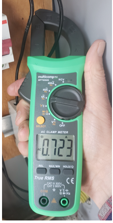 Figura 5 – Medindo o consumo de um aparelho de ar-condicionado a partir do cabo de entrada
