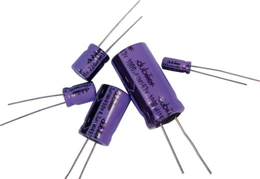  A separação entre os terminais depende do valor do capacitor. 