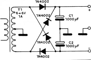 Figura 4 – Fonte simétrica para alimentação do circuito
