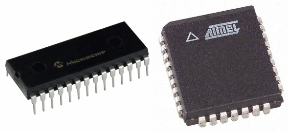 Figura 147 – Dois exemplos de chips de EEPROM
Figura 147 – Dois exemplos de chips de EEPROM