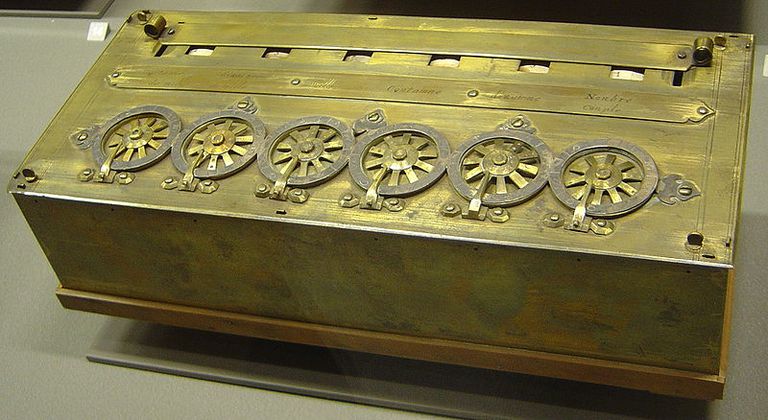 Figura 3 - Calculadora, um “computador elementar” construído por Pascal em 1642
Figura 3 - Calculadora, um “computador elementar” construído por Pascal em 1642