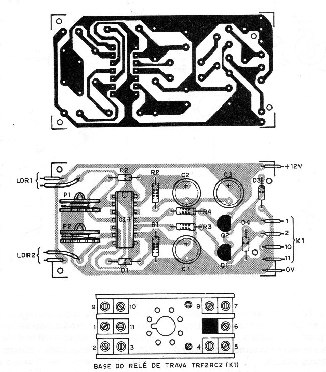 Figura 7 – Placa de circuito impresso e suporte do relé
Figura 7 – Placa de circuito impresso e suporte do relé