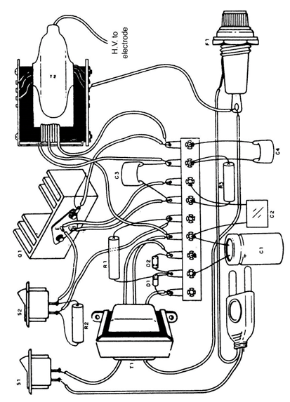 Figura 2 - Montagem usando uma ponte de terminais como chassi
Figura 2 - Montagem usando uma ponte de terminais como chassi