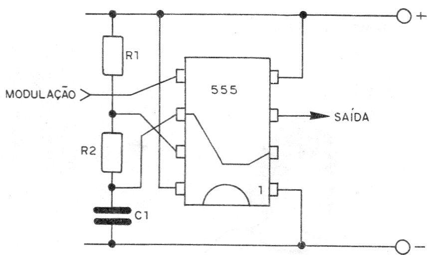 Figura 2 – 555 astável Figura 2 – 555 astável