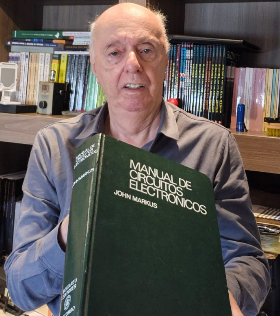 Figura 5 – Meu manual de circuitos John Marcus edição em espanhol
