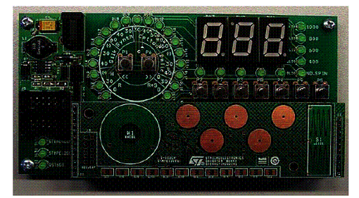 Figura 5 - Placa de teclas conectada à placa de demonstração.
Figura 5 - Placa de teclas conectada à placa de demonstração.