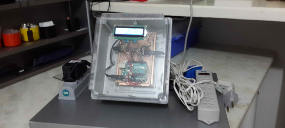 Plataforma que estabelece o projeto fixo.
Plataforma que estabelece o projeto fixo.