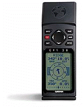 Figura 6 - GPS 38 da Garmin de uso portátil (alimentado por 4 pilhas AA comuns) e é ideal para exploradores, iatistas, etc.
Figura 6 - GPS 38 da Garmin de uso portátil (alimentado por 4 pilhas AA comuns) e é ideal para exploradores, iatistas, etc.