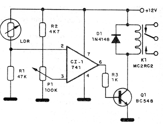 Figura 5 – Circuito do relé de luz
Figura 5 – Circuito do relé de luz