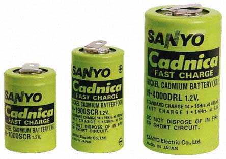 Nestas baterias a corrente de carga é normalmente 1/10 da capacidade (400 mA para uma bateria de 4000 mAh) e é indicado seu valor para 16 horas. Para carga rápida, a corrente é maior. Nestas baterias a corrente de carga é normalmente 1/10 da capacidade (400 mA para uma bateria de 4000 mAh) e é indicado seu valor para 16 horas. Para carga rápida, a corrente é maior.