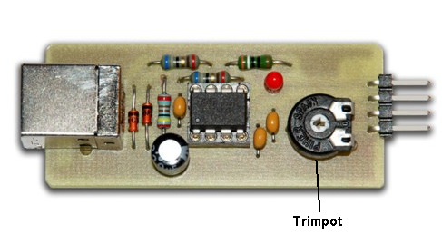 Um TRIMPOT. Um TRIMPOT.