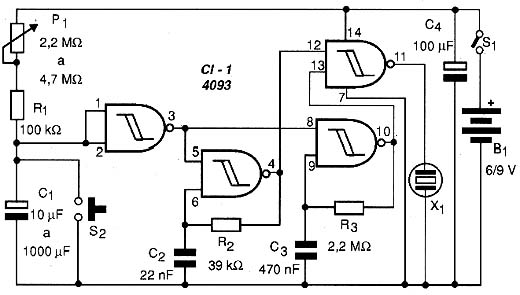 Circuito com apenas um 4093. Circuito com apenas um 4093.