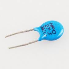 Capacitor NP0 e não NPO como marcado Capacitor NP0 e não NPO como marcado