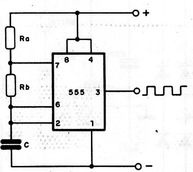 Figura 1 – 555 astável
Figura 1 – 555 astável