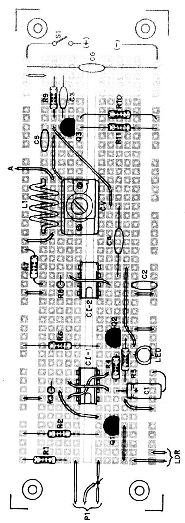 Figura 7 – Montagem em matriz de contatos
Figura 7 – Montagem em matriz de contatos